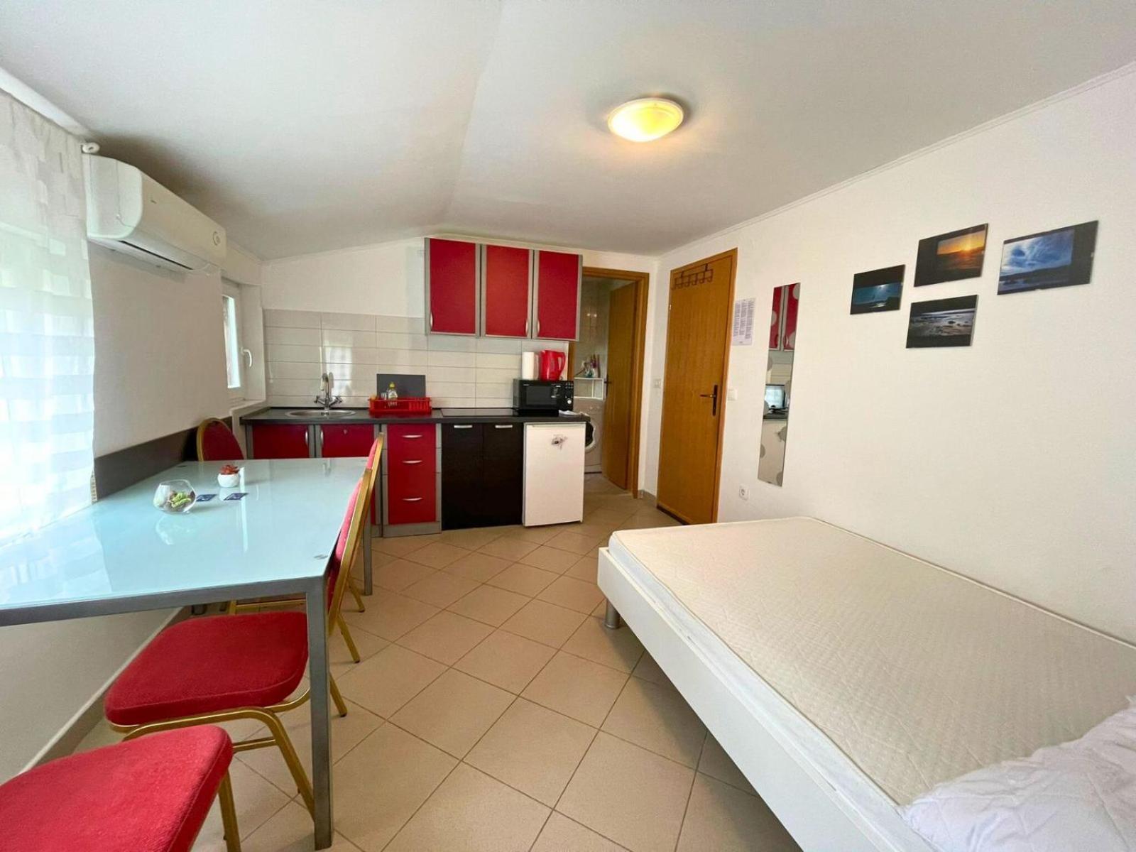 Krista apartmani Crikvenica Bagian luar foto