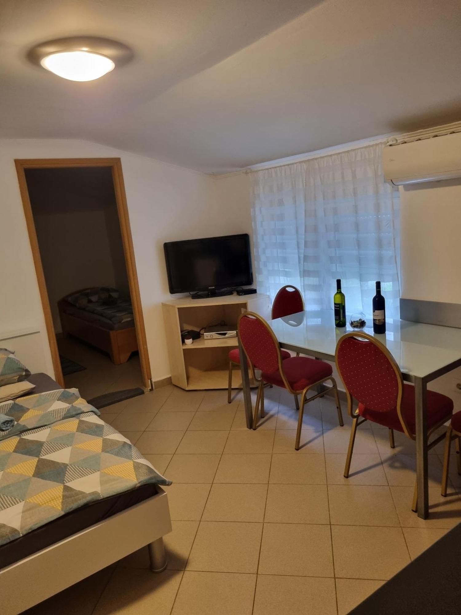 Krista apartmani Crikvenica Bagian luar foto