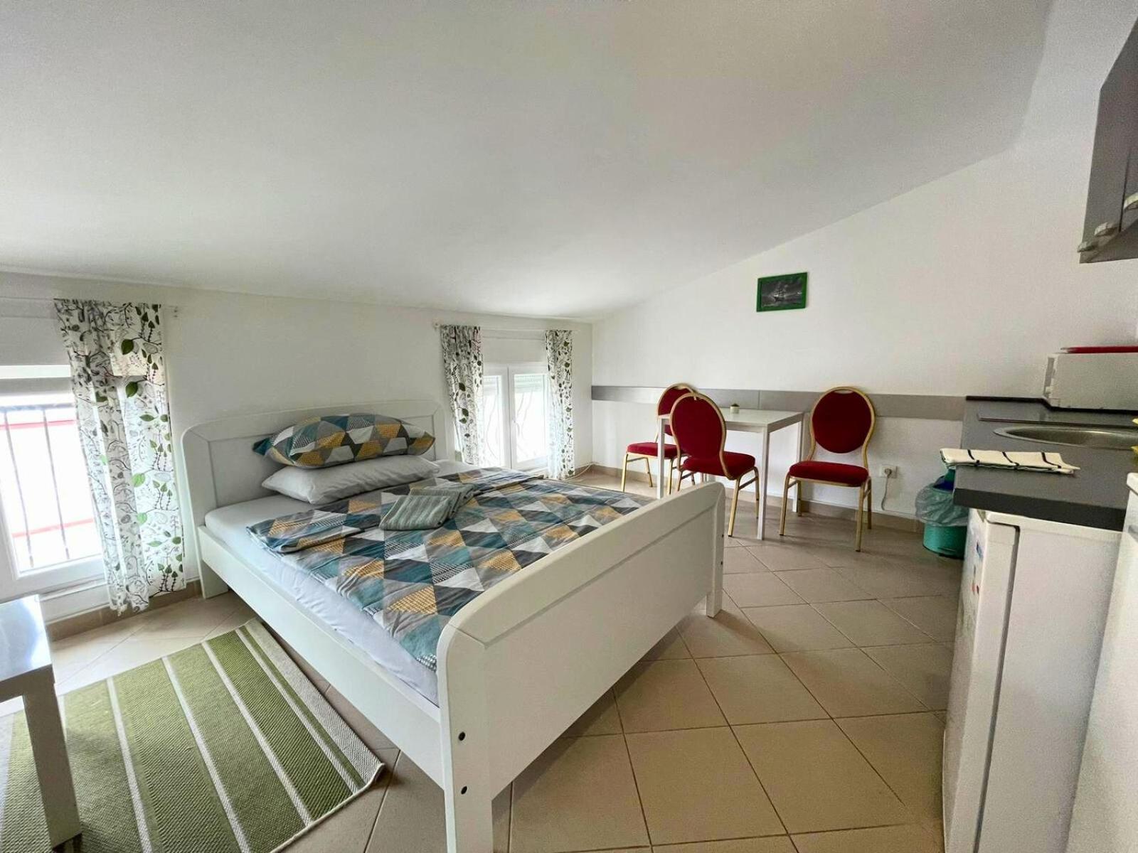 Krista apartmani Crikvenica Bagian luar foto